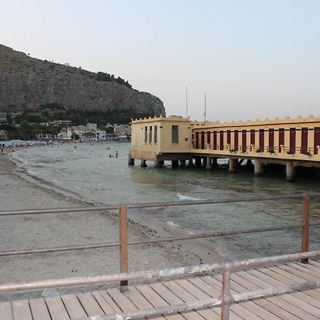 פלרמו Appartamento Stazione Centrale מראה חיצוני תמונה